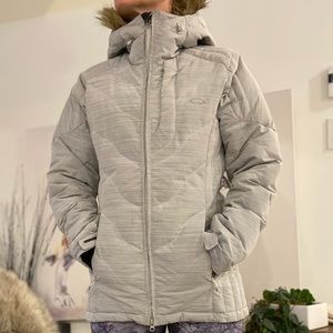 Oakley Ski Jacket size small